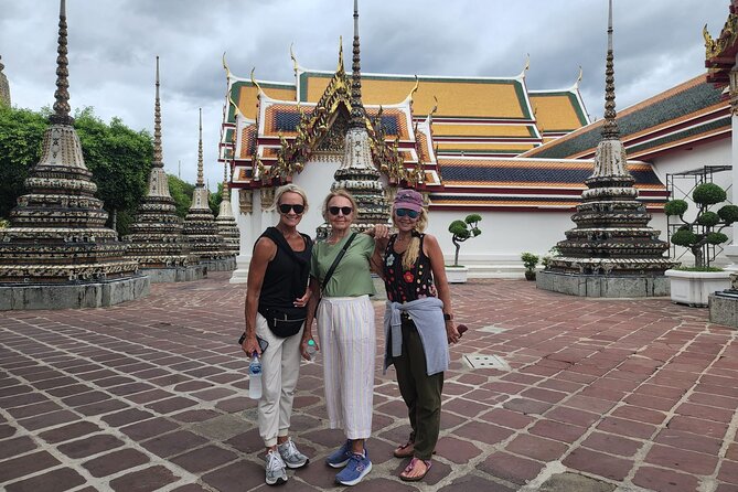 Private Half Day Tour in Bangkok with the Grand Palace - The guide experience: when the day feels personal