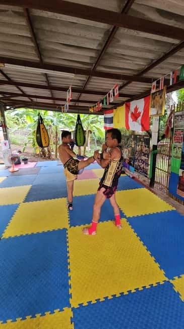 Private Muay Thai Class in Pai with a Muay Femur Master - The t-shirt and the training shop: small keepsakes with purpose