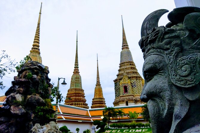 Private Mysterious Bangkok & Grand Palace, Tuk Tuk, Boat & Lunch - Amulet Market: lucky charms, Buddha figures, and quick browsing time