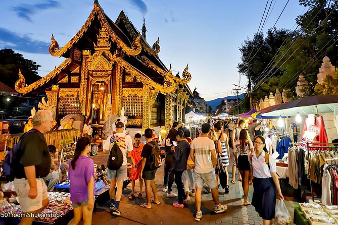 Private Program Discovery Chiang Mai - Half/Full day / Night tour - Wat Phra Singh: the active temple stop (and why it’s worth slowing down)