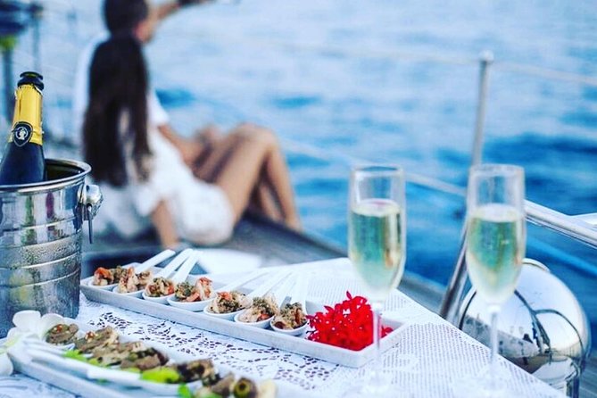 Private Sailing Yacht Charter by Independence from Koh Samui - From Your Hotel to the Pier: How the Day Runs