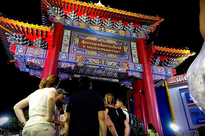 PRIVATE - STEET FOOD TOUR CHINA TOWN incl. food and drinks - Bangkok Chinatown at Night: Why a Private Food Walk Works