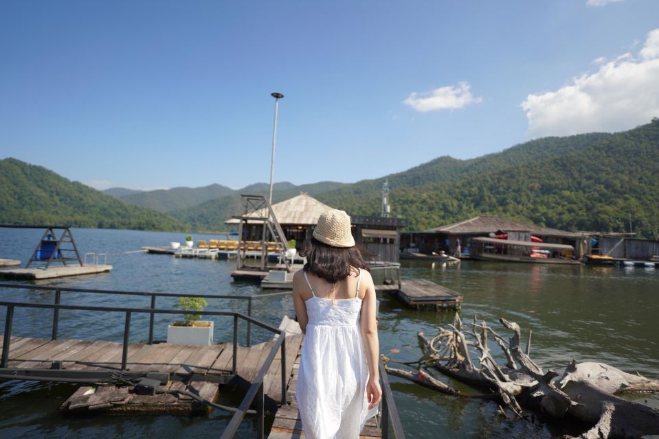 Private Sticky Waterfall & Floating Srilanna National Park - Bua Tong Sticky Waterfall: the cool start that sets the tone