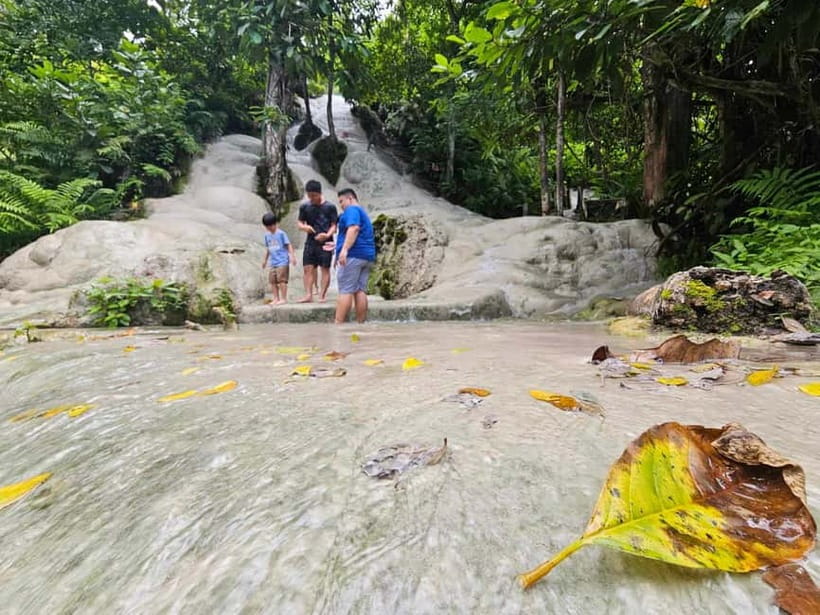 Private : Sticky Waterfall & Secret Temple & Karen Village. - Timing and pacing: how this stays fun in only 5 hours