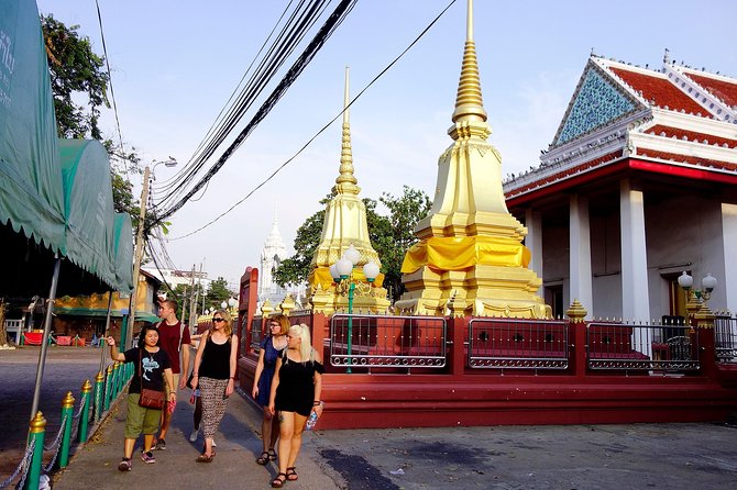 Private - STREET FOOD TOUR THONBURI incl. dinner - What the guide actually does for you (beyond ordering food)