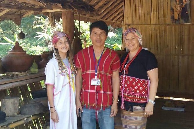Private Tour: 2-Day Authentic Hill Tribe Villages and Karen Hill Tribe Homestay - Day One in the Hills: Karen Village Time and Your Bamboo Stilt Stay