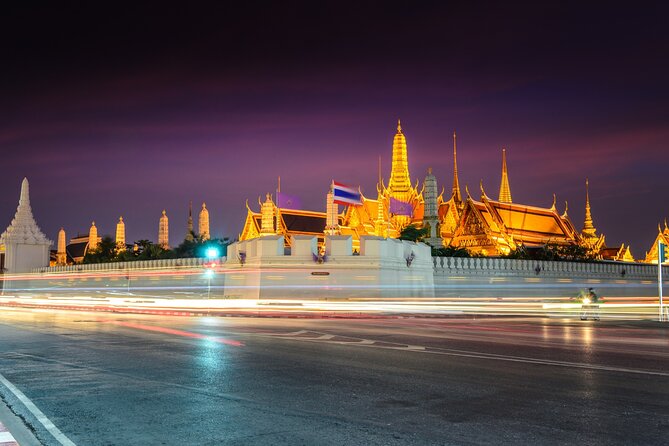 Private Tour : Bangkok Night Private Tuk Tuk Tour and Street food - The Grand Palace exterior stop and the Rattanakosin old-town walk