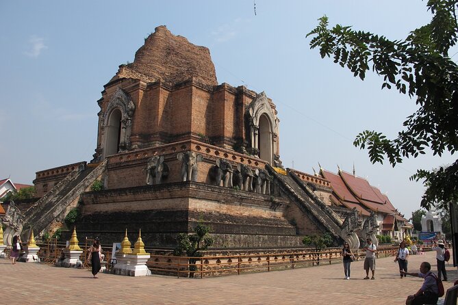Private Tour: Chiang Mai City Tour Full Day - Wat Phra That Doi Suthep: Chiang Mai’s landmark, explained