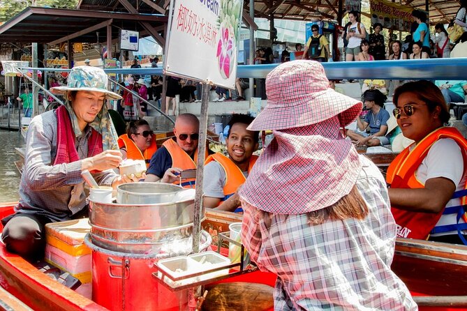 Private Tour from Bangkok: Railway and Floating Markets Tour - Entering Maeklong: the early start that makes or breaks it