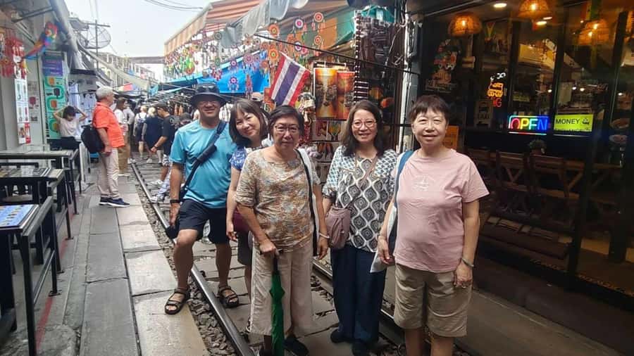 Private Tour from Bangkok: Railway & Floating Markets - The Drive from Bangkok: Private Comfort with a Real Plan