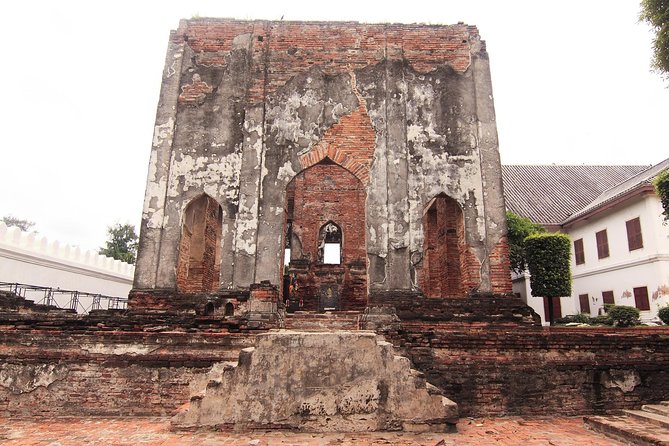 Private Tour: Full Day Ancient City of Ayutthaya and Lopburi - King Narai’s Lopburi Palace: Khmer and French-style mixing in one spot