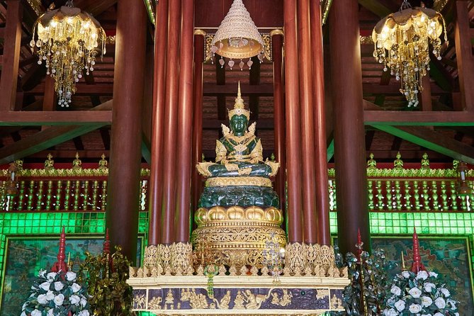 Private Tour: Grand Palace & Emerald Buddha Temple Experience - Dress Code Survival Tips for the Grand Palace
