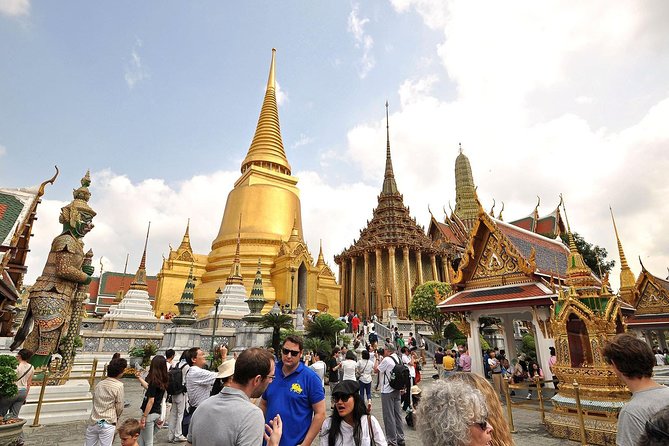 Private Tour: Grand Palace & Emerald Buddha Temple Experience - Price and Value: What You’re Paying For at $107.42