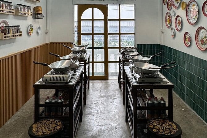 Private Tour: Grand Palace,Wat Phra Kaew, Museum&Cooking Class - National Museum Bangkok: history you can see, not just read