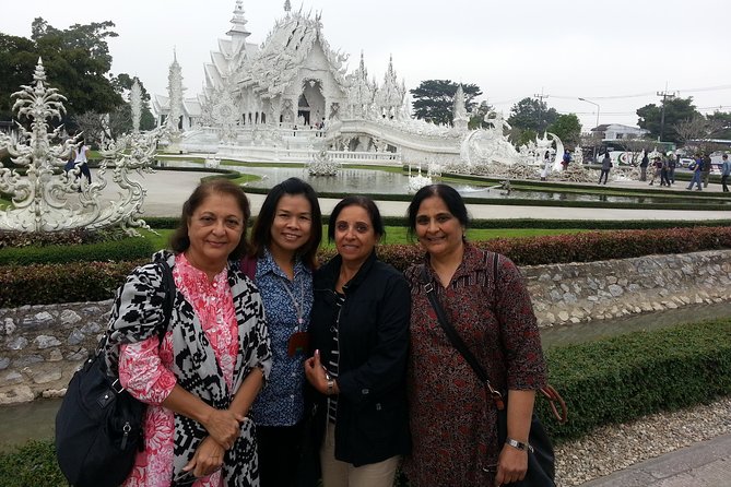 Private Tour Guide: Independent Guide & Team in Chiang Mai - Stop 3: Wat Phra That Doi Suthep, 306 Steps, and 600 kg of Gold