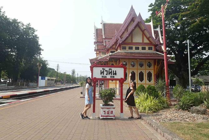 Private Tour: Hua Hin Day Tour from Bangkok - The Venezia Hua Hin & Cha-am: Venice Meets the Gulf of Thailand