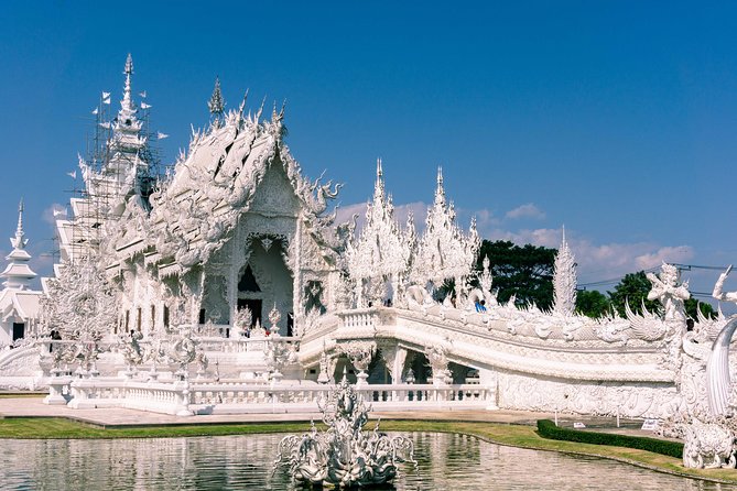 Private Tour: Incredible Temples of Chiang Rai - Stop 2: Wat Rong Suea Ten (Blue Temple) and the influence trail
