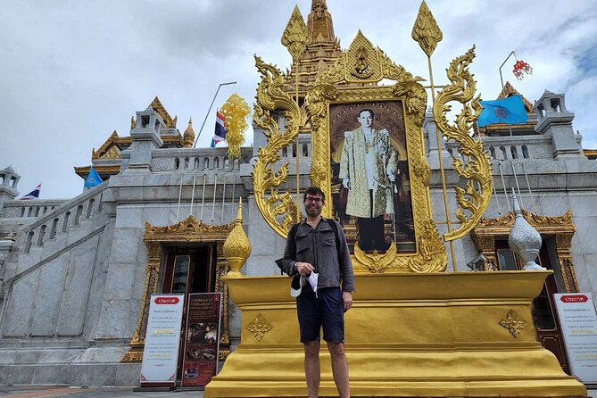 Private Tour: Temples Tour of Bangkok - Wat Pho: reclining Buddha and the temple school legacy