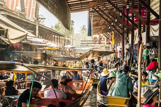 Private Tour to Damnoen Saduak Floating Market from Bangkok - 6:30 a.m. Pickup: How the timing sets up a good market visit