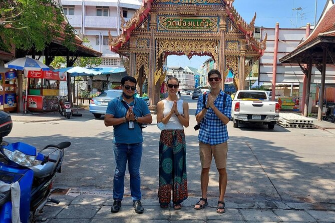 Private tour to Floating & Railway markets (multi-lang: EN ZH ES IT FR DE) - Coconut sugar farm: the short stop that adds real context
