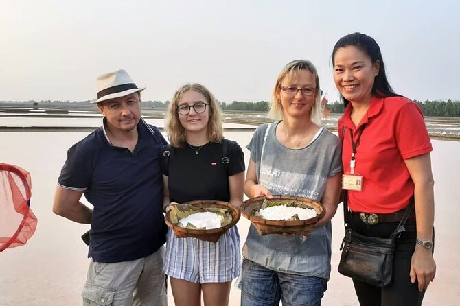 Private tour to Floating & Railway markets (multi-lang: EN ZH ES IT FR DE) - Guides and drivers: the difference between a good day and a great one