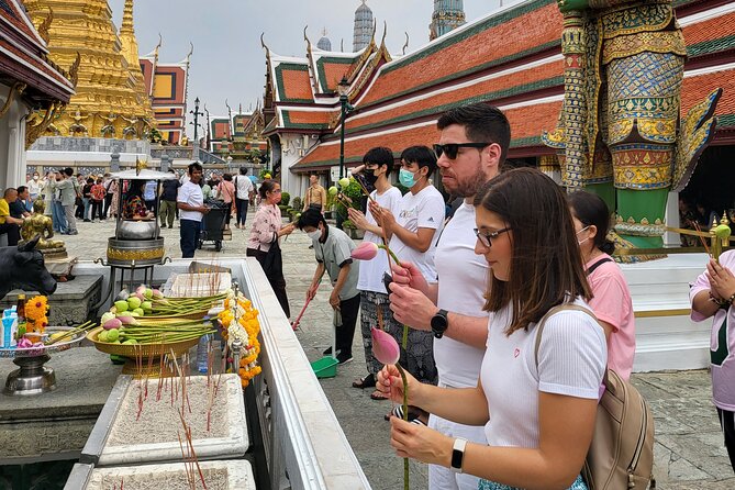 Private Tour to Grand Palace, Pho Temple and Arun Temple - Wat Arun at the Temple of Dawn: riverside views and the 67-meter Prang
