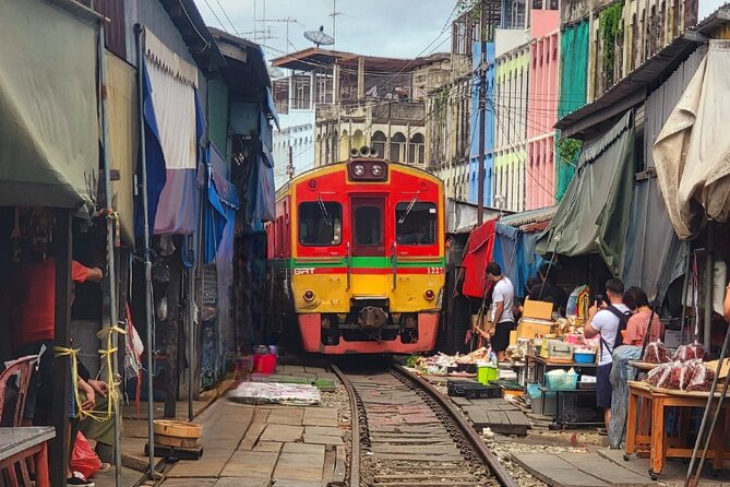 Private Tour to Railway Market and Damnoen Saduak Floating Market - Key takeaways before you go