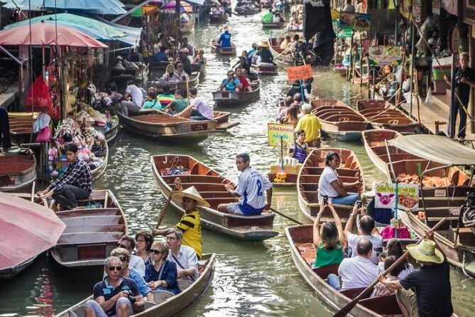 Private Tour to Railway Market and Damnoen Saduak Floating Market - Optional train riding before you reach Mae Klong