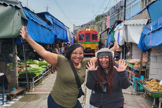 Private Tour to Railway Market Floating Market and Ayutthaya - 7:00 a.m. Start: How to Handle a 9–11 Hour Bangkok Day Trip