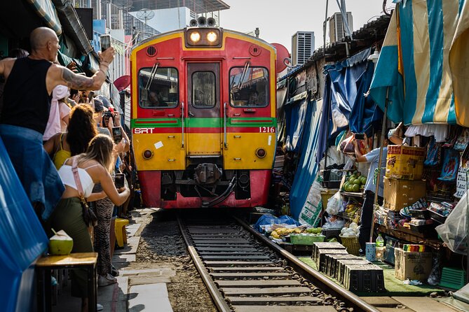 Private Tour to Railway Market Floating Market and Ayutthaya - Damnoen Saduak Floating Market: Your Private Boat Gives You Real Water Time