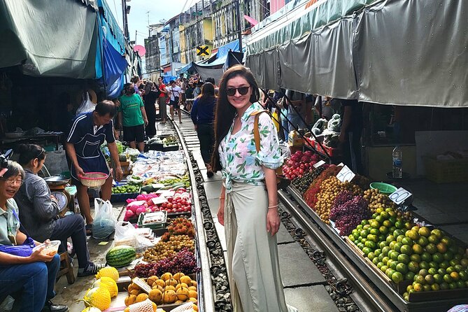 Private Tour to Railway Market Floating Market and Ayutthaya - Food on the Day: Fruit, Coconut Ice Cream, and Mango Sticky Rice