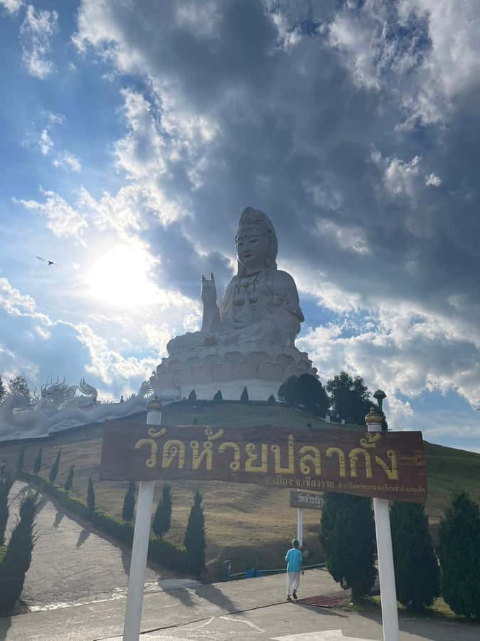 Private trip Chiang Rai Day trip, White Temple, Blue temple - Mae Khachan Hot Springs: A Short Break That Keeps the Day From Dragging
