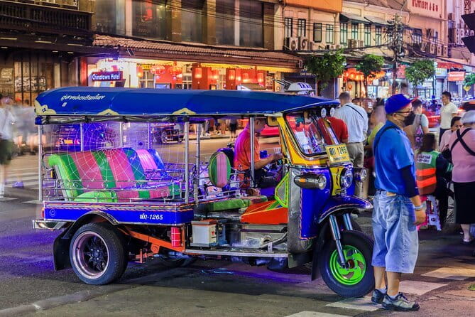 Private Tuktuk Authentic Food Tour (Chinatown-Flower Market) - Wat Phra Kaew and Wat Saket: outside photo time that still feels iconic