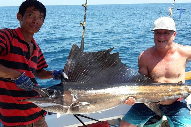 Racha Island Fishing Game From Phuket - Racha Yai and the island break: snorkeling and swimming time