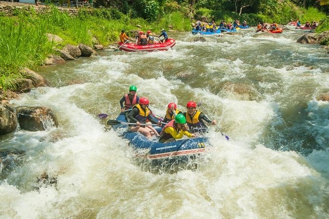 Rafting 5.5 km., Zipline, ATV 30 Min., Suvankhuha Temple. - Waterfall pools for swimming and relaxing: the perfect cooldown