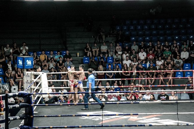 Rajadamnern Stadium: The Real Muay Thai Boxing Experience - The fights and the crowd: why betting adds a layer