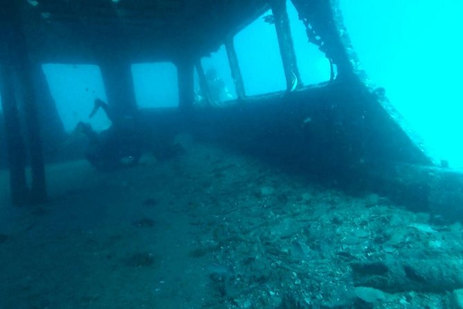 Refresher scuba diving trip, 3 dives at Racha Noi and Racha Yai - Racha Noi: two calmer underwater sessions with good visibility