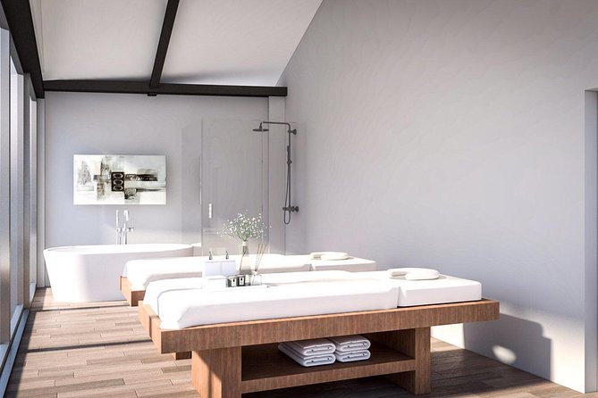 re:leaf spa and massage - The massage experience: warm oils, soft music, and a calmer pace