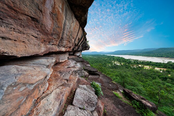 Rent a car with driver visit famous places in Ubon Ratchathani - Day One Route Overview: Cliffs, Waterfalls, and Two-Color River Views
