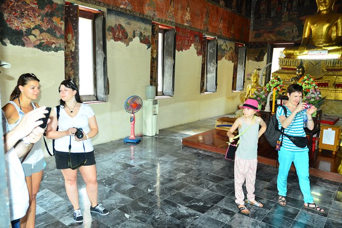 Rickshaw & Hike the Colors of Bangkok jungle - Wat Bang Nam Phueng Nok and the local temple vibe