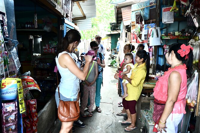 Rickshaw & Hike the Colors of Bangkok jungle - Lunch plus guide care: staying on track without the stress