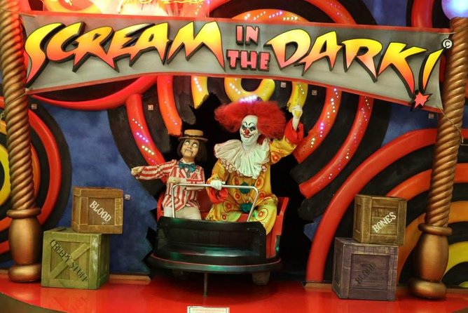 Ripley's Believe It Or Not! Museum at Pattaya Admission Ticket (SHA Plus) - The mirror maze: where direction goes to get bullied
