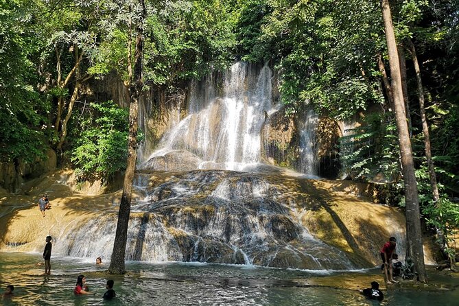 River Kwai Tour 2 Day with overnight in Floating Hotel Private Trip from Hua Hin - Hellfire Pass Interpretive Centre: when the heat matches the story
