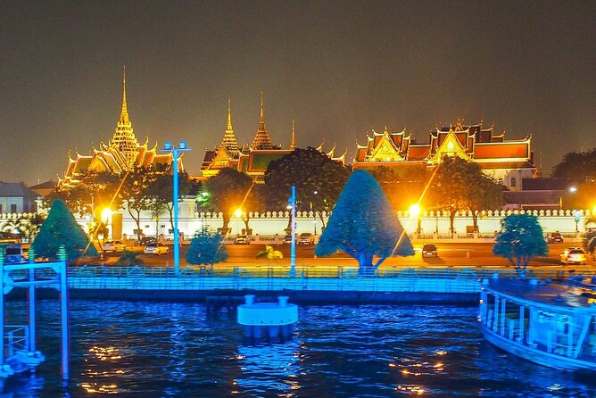 Royal Princess Cruise - Sunset Program on Chao Phraya River, Bangkok - Wat Kanlayanamit and the Rama VIII Bridge: smarter photo stops