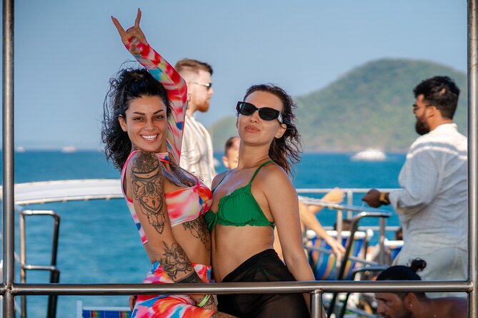 Sailaway Boat Party Phuket - DJ Beats and the Foam-Bubble Finale That Changes Everything