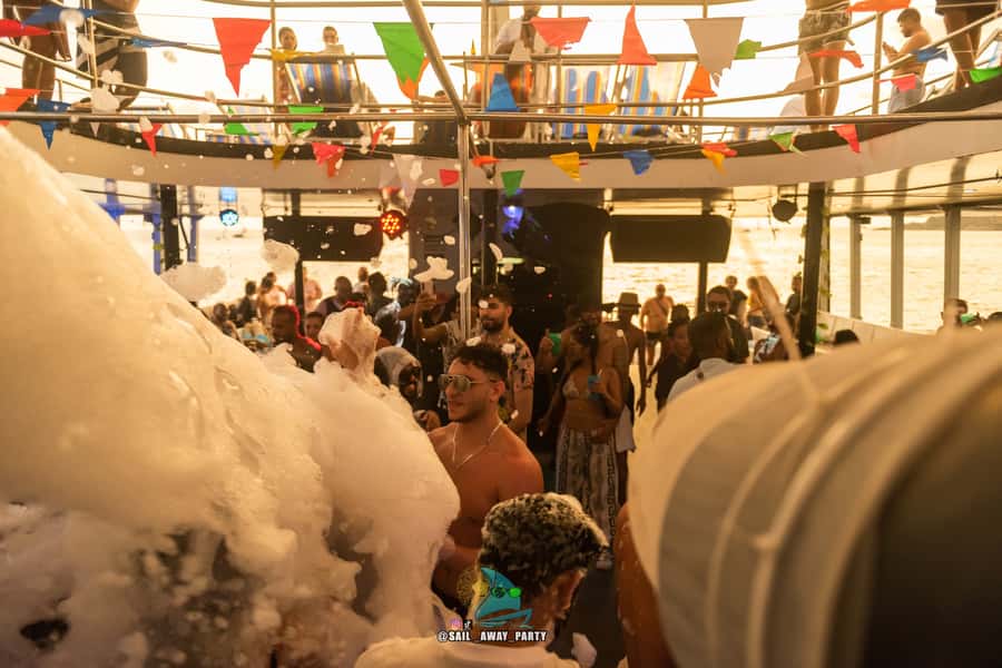 Sailaway Phuket Boat Party - The Cruise Part: DJ Music and Coastline Views