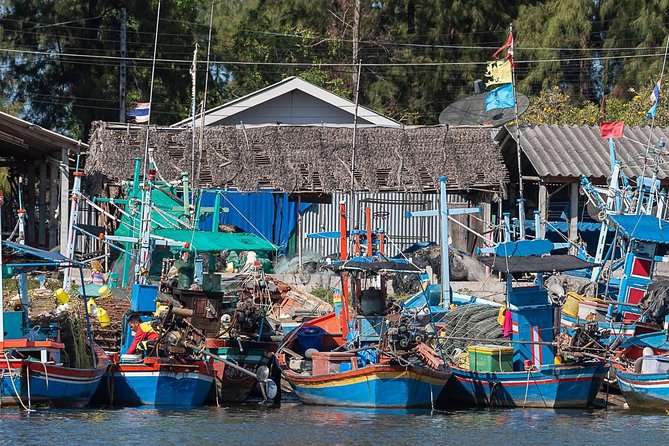 Sam Roi Yod National Park & Praya Nakhon Cave Join Group Tour - Stop 1: Sam Roi Yot park entry and the fishing village boat start