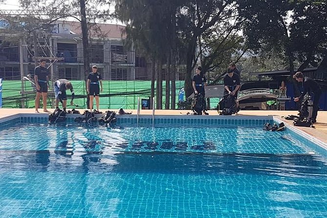 Scuba diving Pool lesson for beginners (1 hour ) - Key things to know before your Phuket pool lesson