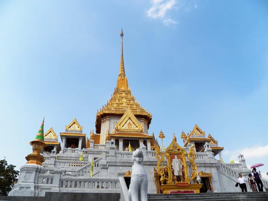 Shared Tour: Wat Pho, Wat Traimit and Wat Benchamabophit - Three Temples, One 4-Hour Hit of Bangkok’s Faith