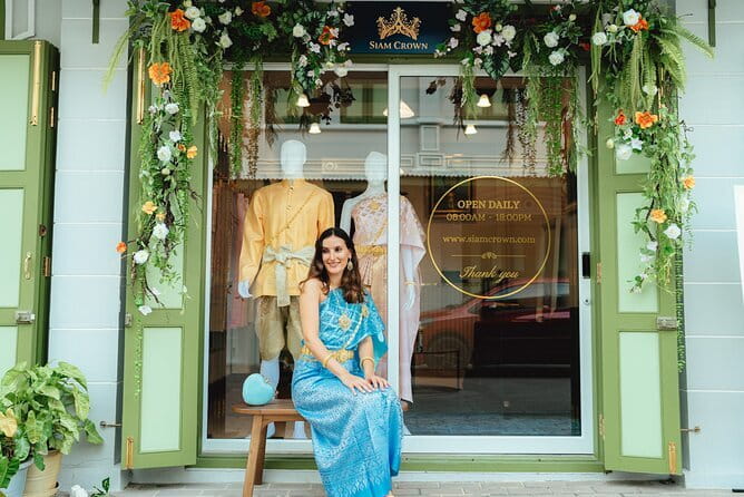 Siam Crown Traditional Costumes - Tuk-tuk temple time: Wat Arun and Wat Pho photo stops without the slog